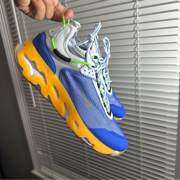 Nike Other - Nike React Live PRM Sneakers